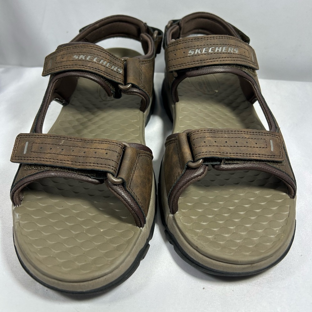Skechers Men’s Luxe Memory Foam Relaxed Fit Sandals Sz 11 Chocolate